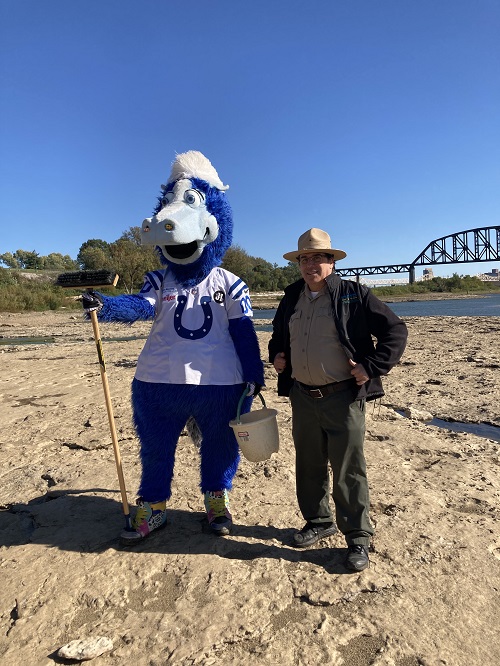 I met all sorts of interesting people over the last 40 years (almost 8 at the museum/science center in Louisville). Certainly, one of the most colorful was 'Bluey', the Indianapolis Colts mascot. 