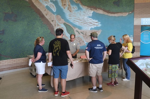 Meet the Paleontologist and Paleontology Explorer were designed to introduce visitors to a wide variety of paleontology-themed programs from 2015. 