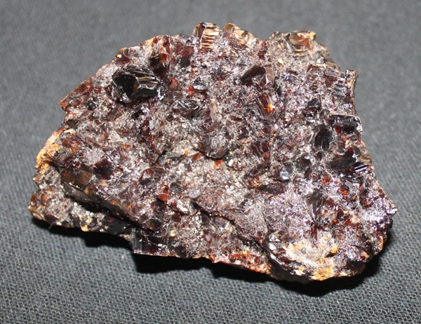 Photo Sp1, Sphalerite, deep red (a bit over-exposed), from the Davis-Deardorff mine complex, 12 cm specimen. Ben E. Clement Mineral Museum specimen.
