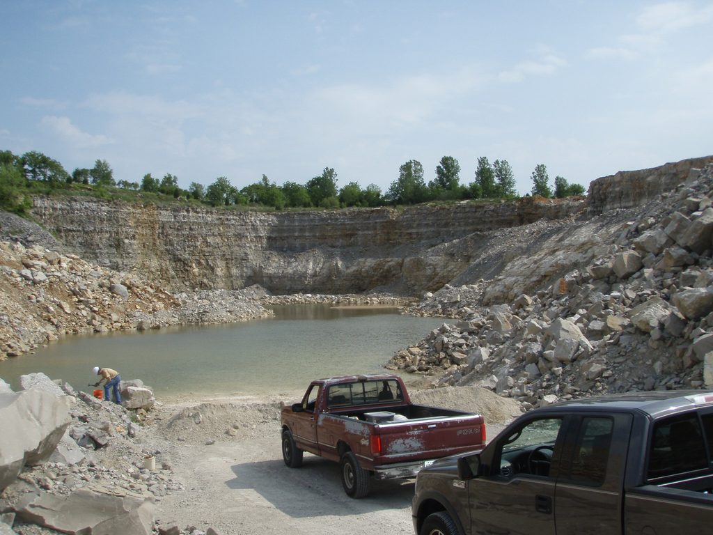 Same general area as above in 2010 on a club field trip. 