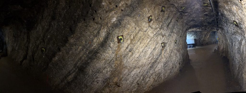 Panorama of Sterling Hill Mine under "normal" light - not colorful at all!